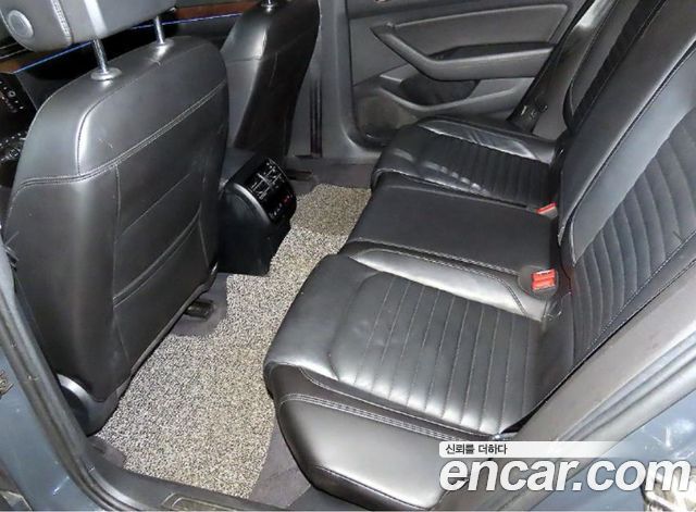Volkswagen Passat GT (B8) 2.0 TDI 4Motion Prestige 2018 — фото 7