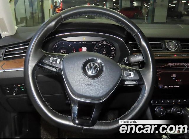 Volkswagen Passat GT (B8) 2.0 TDI 4Motion Prestige 2018 — фото 8