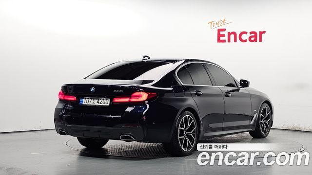 BMW 5 Series (G30) 530i M Sport Package 2023 — фото 2