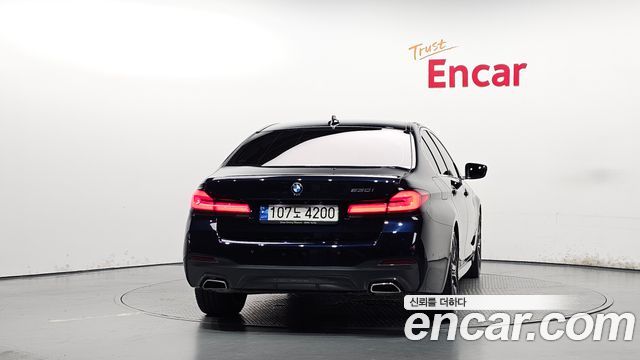 BMW 5 Series (G30) 530i M Sport Package 2023 — фото 4