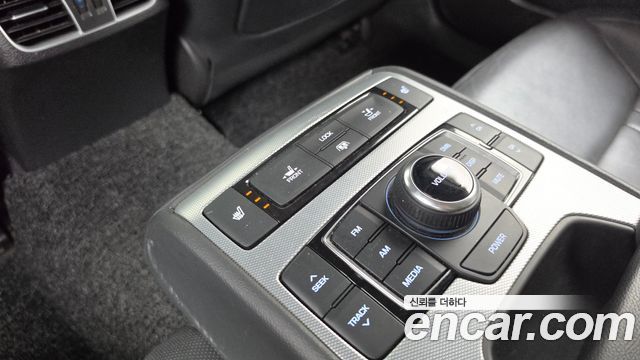 Genesis G80 3.3 GDI Premium Luxury 2017 — фото 19