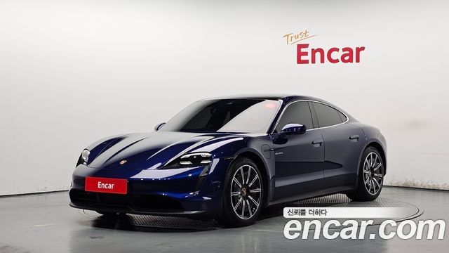 Porsche Taycan 4S