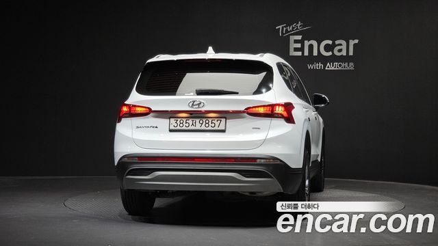Hyundai Santa Fe Diesel 2.2 4WD Exclusive 2023 — фото 4