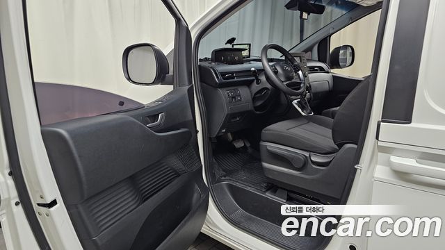 Hyundai Staria Cargo 3-Seater Smart 2022 — фото 10