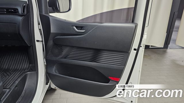 Hyundai Staria Cargo 3-Seater Smart 2022 — фото 25