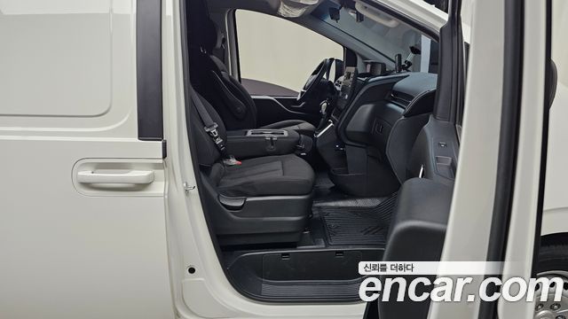 Hyundai Staria Cargo 3-Seater Smart 2022 — фото 26