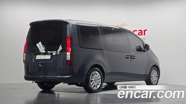 Hyundai Staria L3.5 Tourer 9-Seater Modern 2025 — фото 2