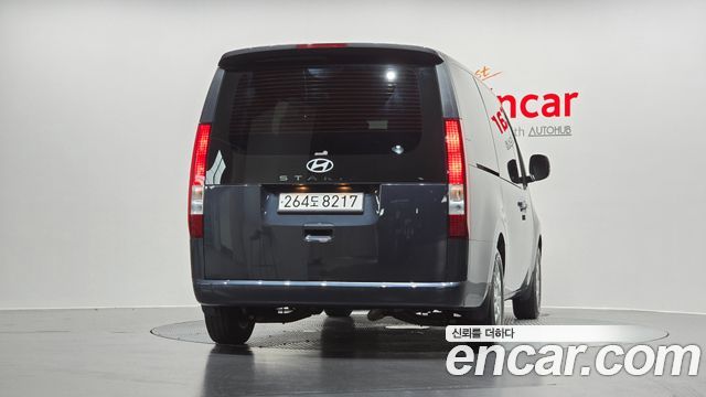 Hyundai Staria L3.5 Tourer 9-Seater Modern 2025 — фото 4