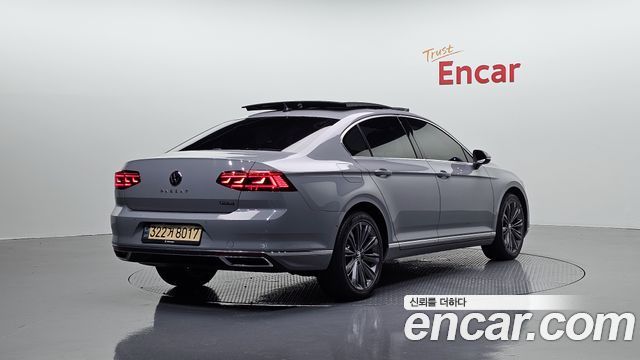 Volkswagen Passat GT (B8) 2.0 TDI 4Motion Prestige 2022 — фото 2