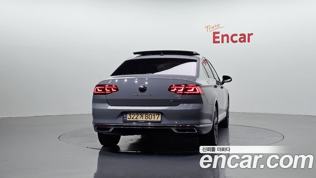 Volkswagen Passat GT (B8) 2.0 TDI 4Motion Prestige 2022 — фото 4