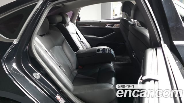 Genesis G80 3.3 GDI Premium Luxury 2017 — фото 12