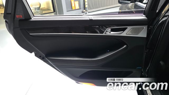 Genesis G80 3.3 GDI Premium Luxury 2017 — фото 25