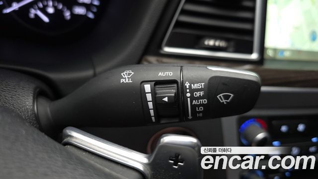Genesis G80 3.3 GDI Premium Luxury 2017 — фото 27