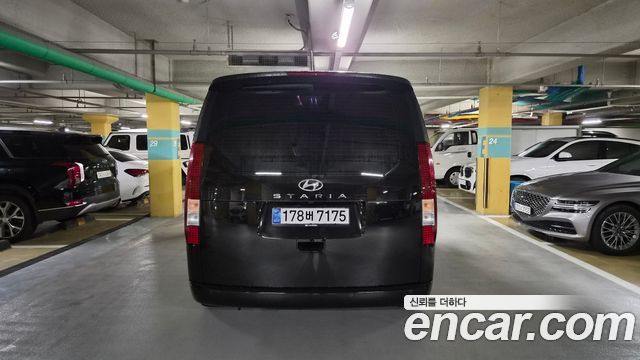 Hyundai Staria L3.5 Tourer 9-Seater Modern 2023 — фото 4