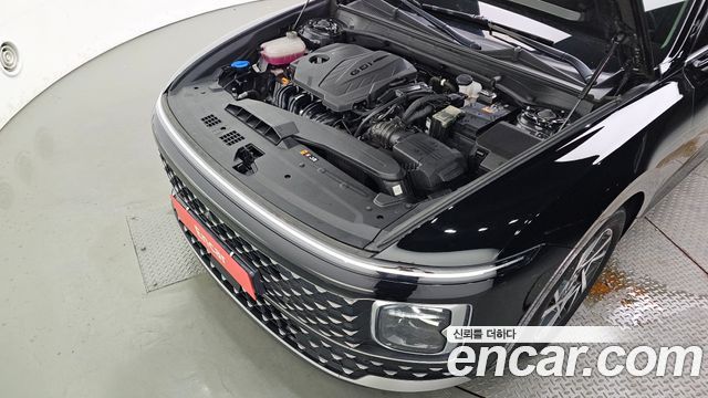 Hyundai Grandeur (GN7) 2,5 Gasoline 2WD Exclusive 2023 — фото 6