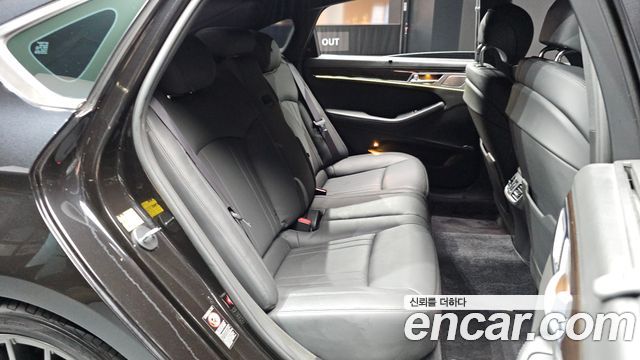 Genesis G80 3.3 GDI AWD Prestige 2018 — фото 11