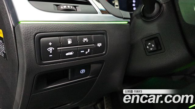 Genesis G80 3.3 GDI AWD Prestige 2018 — фото 19