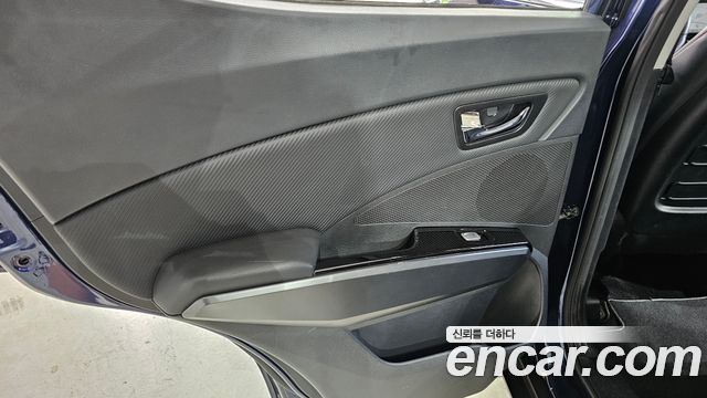 KG Mobility (SsangYong) Tivoli Air 1.6 IX 2WD 2017 — фото 25