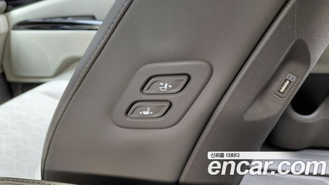 Kia Carnival (IV) Diesel 9-Seater Noblesse 2022 — фото 19