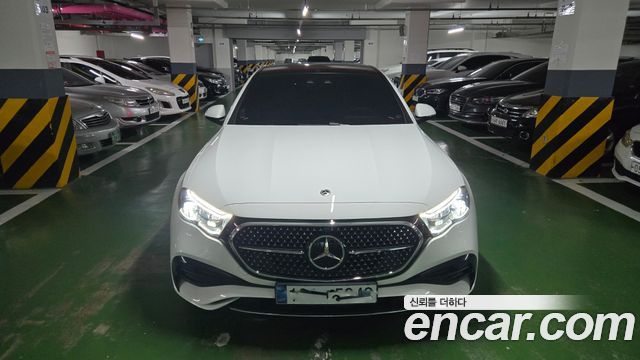 Mercedes-Benz E-Class (W214) E300 4MATIC AMG Line