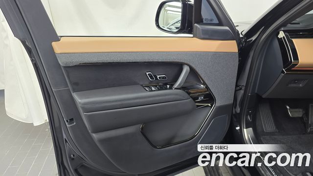 Land Rover Range Rover Sport (III) P400 AB 2025 — фото 24