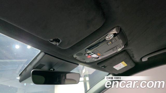 Kia Sportage (V) Gasoline 1.6 Turbo 2WD Signature X Line 2025 — фото 36