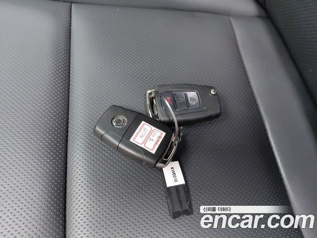 KG Mobility (SsangYong) Torres Gasoline 1.5 2WD T5 2024 — фото 17