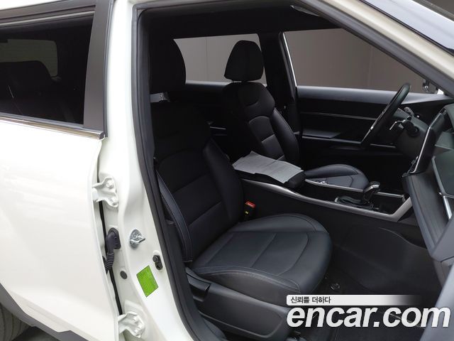 KG Mobility (SsangYong) Torres Gasoline 1.5 2WD T5 2024 — фото 26