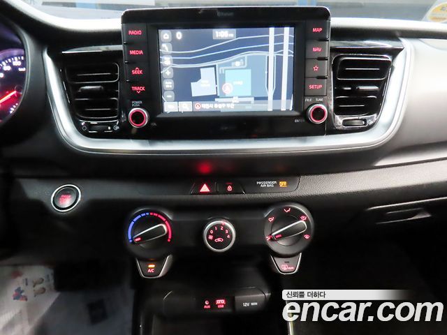 Kia Stonic 1.4 Trendy 2019 — фото 16