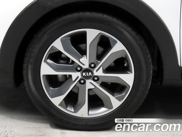 Kia Stonic 1.4 Trendy 2019 — фото 23