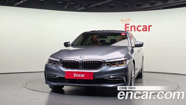 BMW 5 Series (G30) 520d Luxury Special Edition 2018 — фото 3