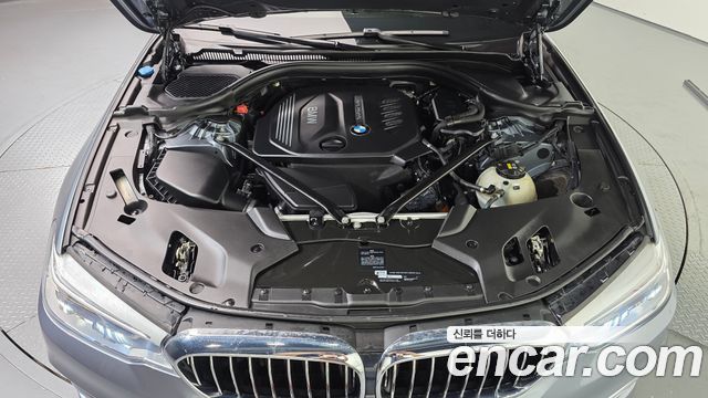 BMW 5 Series (G30) 520d Luxury Special Edition 2018 — фото 6
