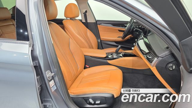 BMW 5 Series (G30) 520d Luxury Special Edition 2018 — фото 15