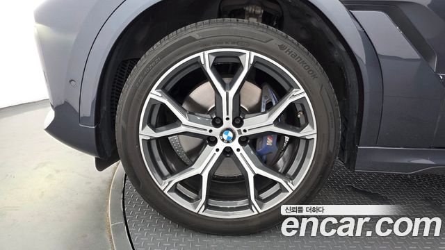BMW X6 (G06) xDrive40i M Sport 2021 — фото 5