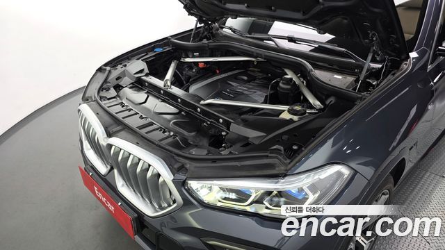 BMW X6 (G06) xDrive40i M Sport 2021 — фото 6