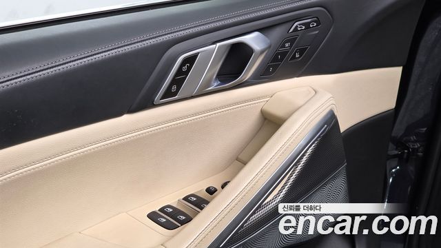 BMW X6 (G06) xDrive40i M Sport 2021 — фото 16