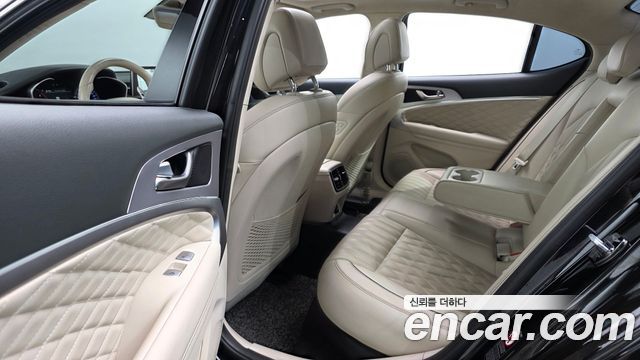 Genesis G70 2.2D AWD Supreme 2018 — фото 11