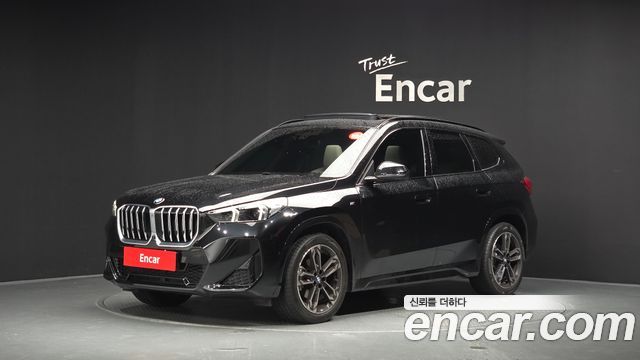 BMW X1 (U11) xDrive 20i M Sport 2025 — фото 1