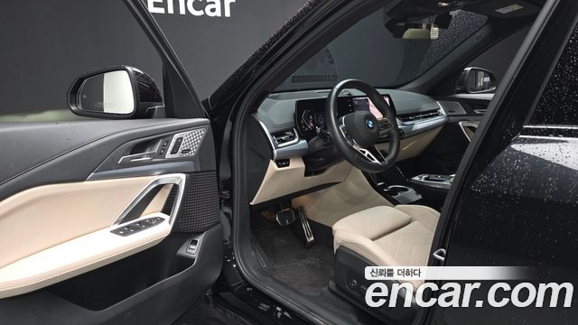 BMW X1 (U11) xDrive 20i M Sport 2025 — фото 10