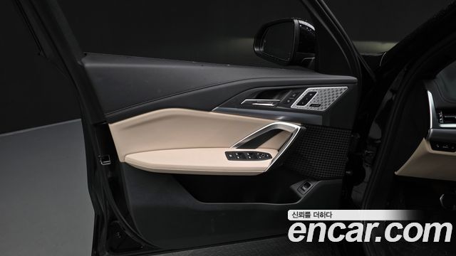 BMW X1 (U11) xDrive 20i M Sport 2025 — фото 30