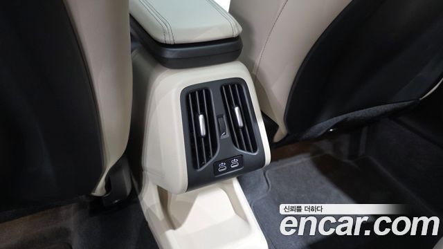 BMW X1 (U11) xDrive 20i M Sport 2025 — фото 38