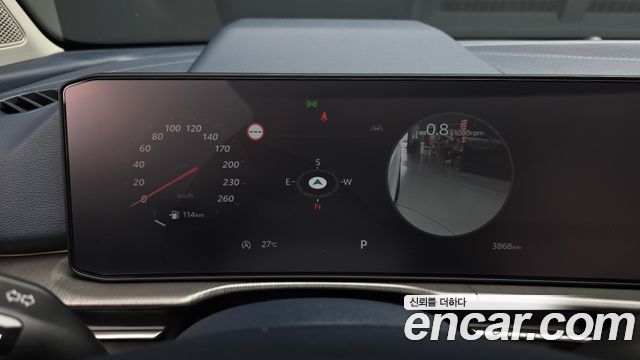Kia Sportage (V) Gasoline 1.6 Turbo 2WD Signature 2026 — фото 8