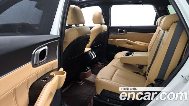 Kia Sorento (IV) Diesel 2.2 4WD Gravity 2023 — фото 11