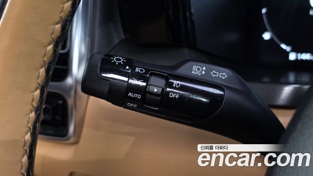 Kia Sorento (IV) Diesel 2.2 4WD Gravity 2023 — фото 27