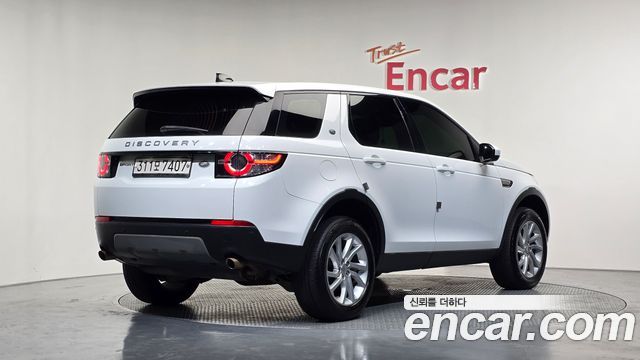 Land Rover Discovery Sport 2.0 TD4 SE 2018 — фото 2