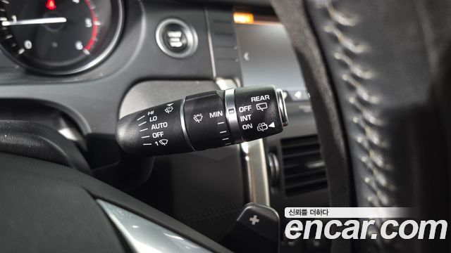 Land Rover Discovery Sport 2.0 TD4 SE 2018 — фото 20