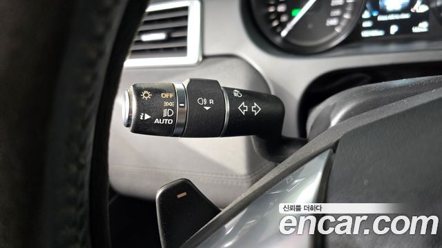 Land Rover Discovery Sport 2.0 TD4 SE 2018 — фото 27