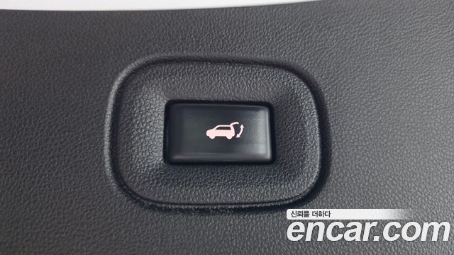 Renault Korea QM6 2.0 GDe PREMIERE 2WD 2023 — фото 15