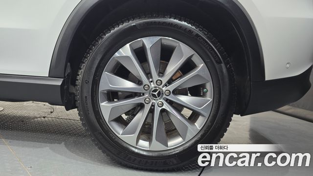 Mercedes-Benz GLE-Class (W167) GLE350 4MATIC 2021 — фото 21