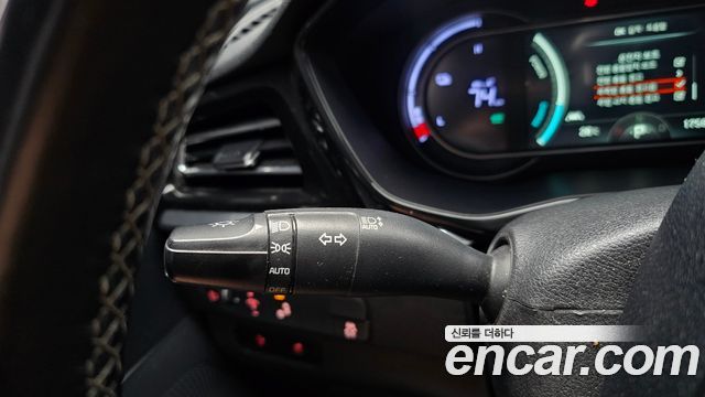 Kia Niro Plus Earth 2023 — фото 17